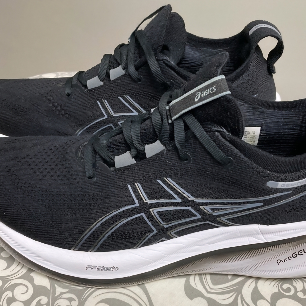 ASICS Gel Nimbus 26 Black Running Shoes No Box Men's Size 9.
